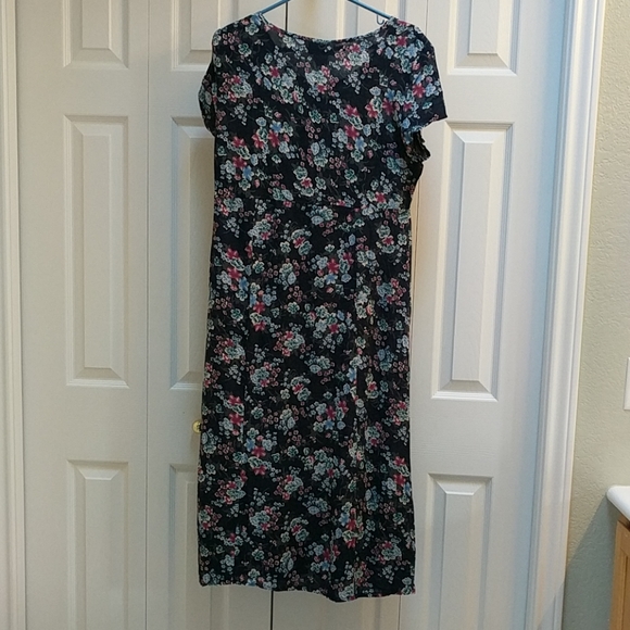 NorthStyle short sleeve dress - Picture 5 of 6